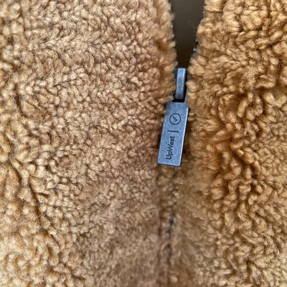 UpWest Tan Camel Teddy‎ Bear Sherpa Bomber Jacket Size Small - Picture 7 of 9